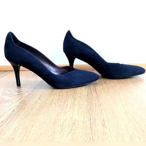 Stuart Weitzman Blue Suede Pointed Toe Pumps Size 8